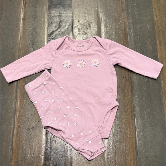 Pekkle Other - Pehr Pink Floral Kids Bodysuit Set